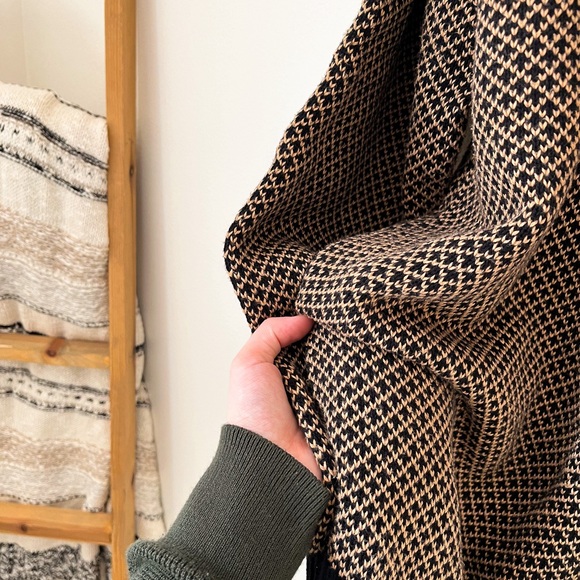 SOLD ON IG - Picture 5 of 5